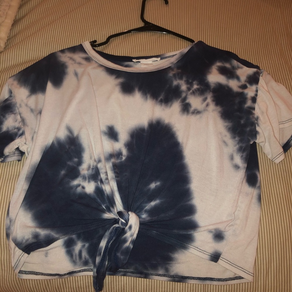 tie dye crop top
